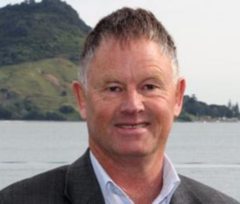 Hamish Carnie-1 Hamish Carnie-1